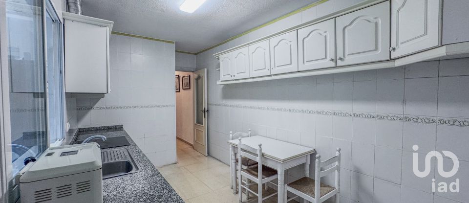 Pis 3 habitacions de 100 m² a Santa Pola (03130)