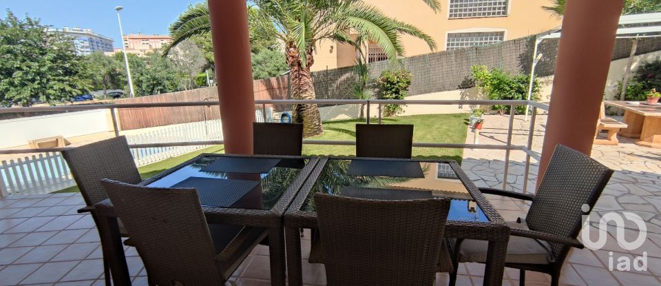 Casa 4 habitacions de 377 m² a Oropesa/Oropesa del Mar (12594)