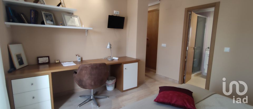 Casa 4 habitacions de 377 m² a Oropesa/Oropesa del Mar (12594)