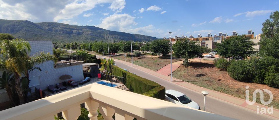 Casa 4 habitacions de 377 m² a Oropesa/Oropesa del Mar (12594)