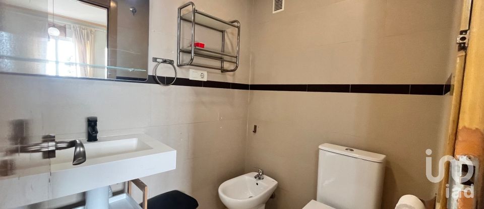 Piso 3 habitaciones de 69 m² en Oropesa/Oropesa del Mar (12594)