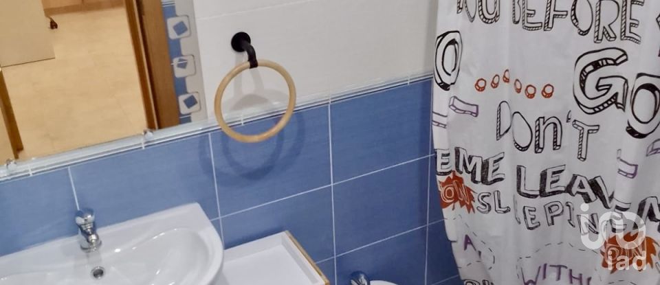 Piso 3 habitaciones de 69 m² en Oropesa/Oropesa del Mar (12594)