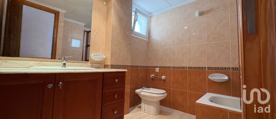 Pis 3 habitacions de 92 m² a Playa de Bellreguard (46713)