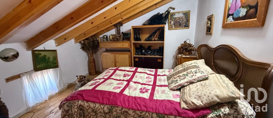 House 6 bedrooms of 160 m² in Santa Cristina de Valmadrigal (24290)