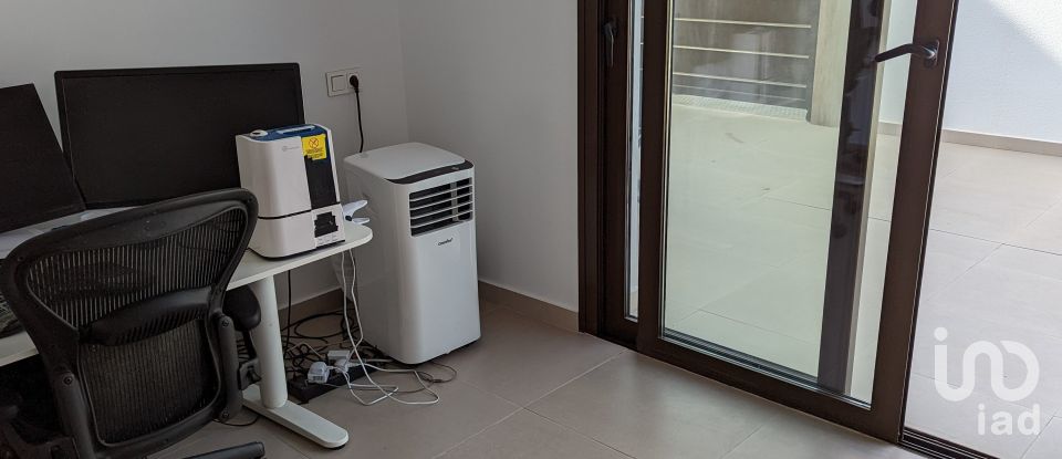 Casa 3 habitacions de 154 m² a Benijófar (03178)