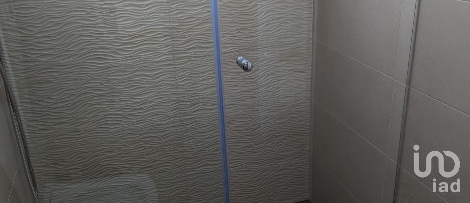 Casa 3 habitacions de 154 m² a Benijófar (03178)