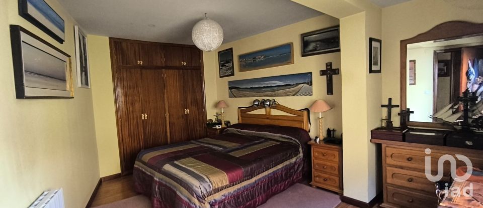 Dúplex 2 habitaciones de 88 m² en León (24003)