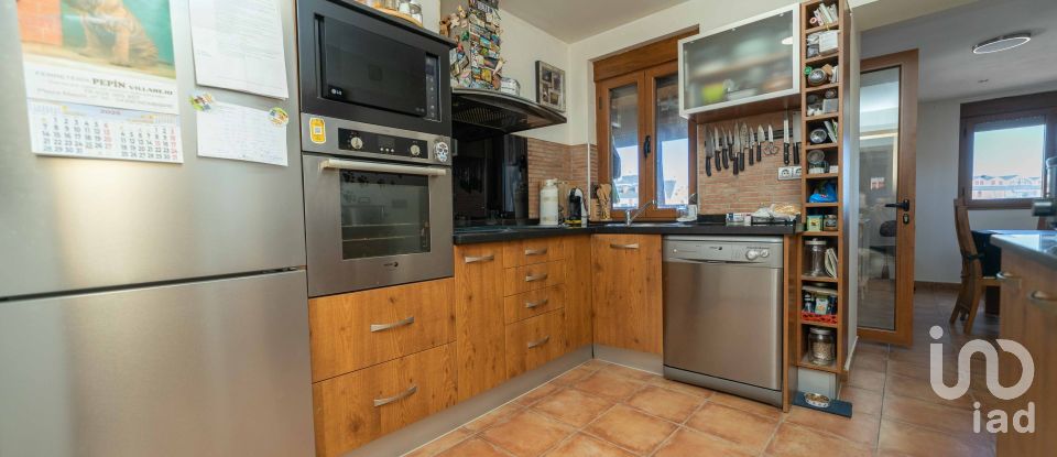 Casa 3 habitaciones de 190 m² en La Virgen del Camino (24198)