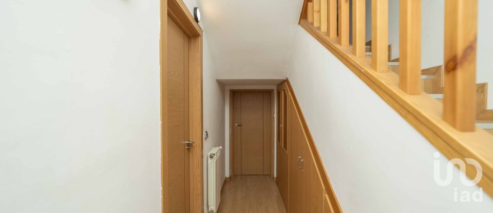 Casa 3 habitaciones de 190 m² en La Virgen del Camino (24198)