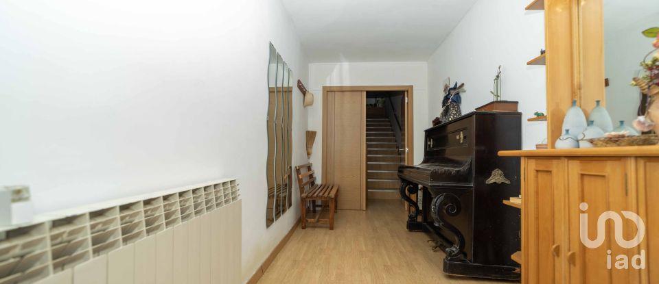 Casa 3 habitaciones de 190 m² en La Virgen del Camino (24198)