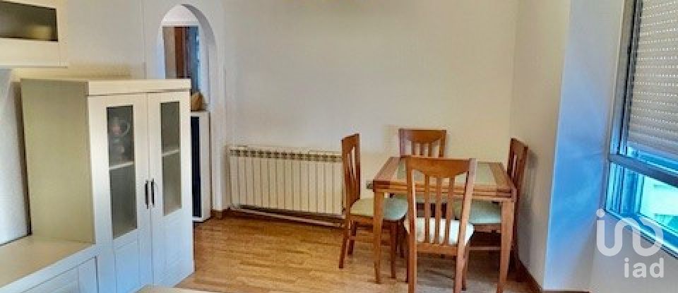 Apartment 2 bedrooms of 63 m² in León (24004)