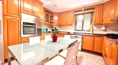 Chalet 7 habitaciones de 310 m² en Partida Altabix (03207)