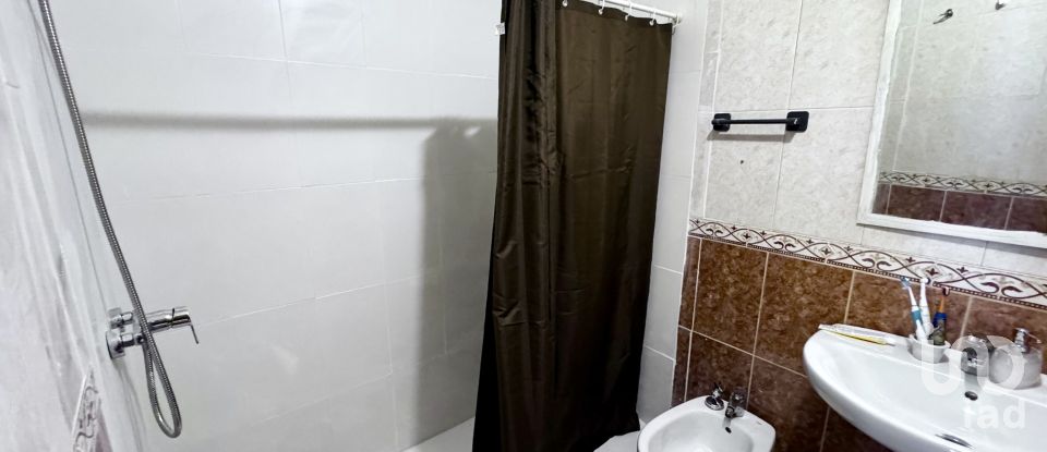 Piso 2 habitaciones de 74 m² en Torrevieja (03181)