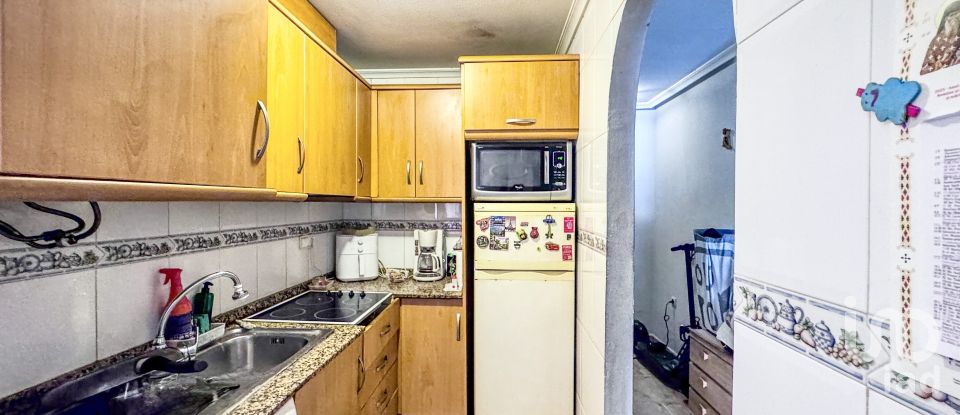 Piso 2 habitaciones de 74 m² en Torrevieja (03181)