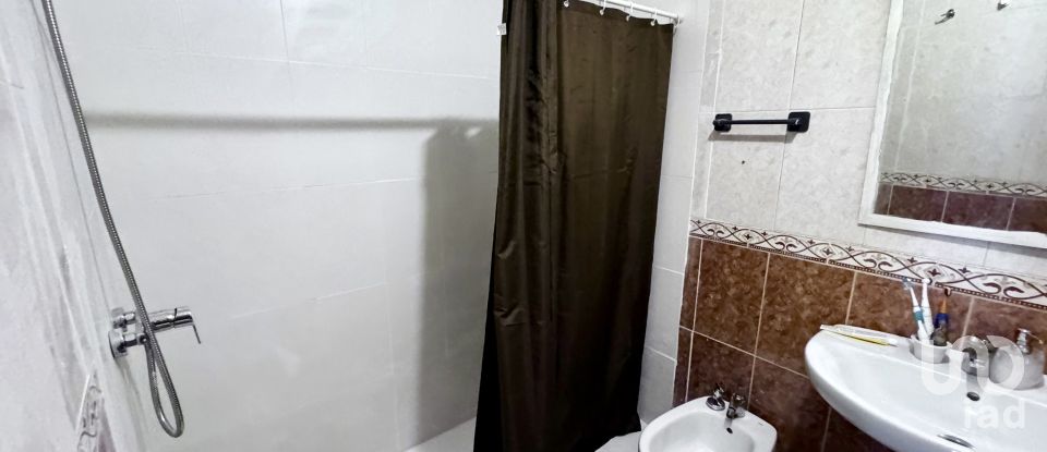 Piso 2 habitaciones de 74 m² en Torrevieja (03181)