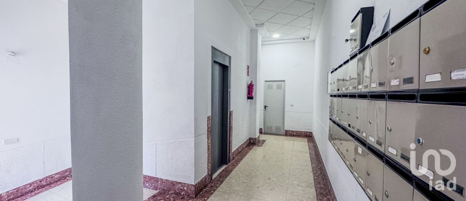 Piso 2 habitaciones de 74 m² en Torrevieja (03181)