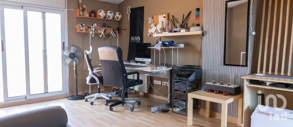 Chalet 3 habitaciones de 249 m² en Montcada i Reixac (08110)