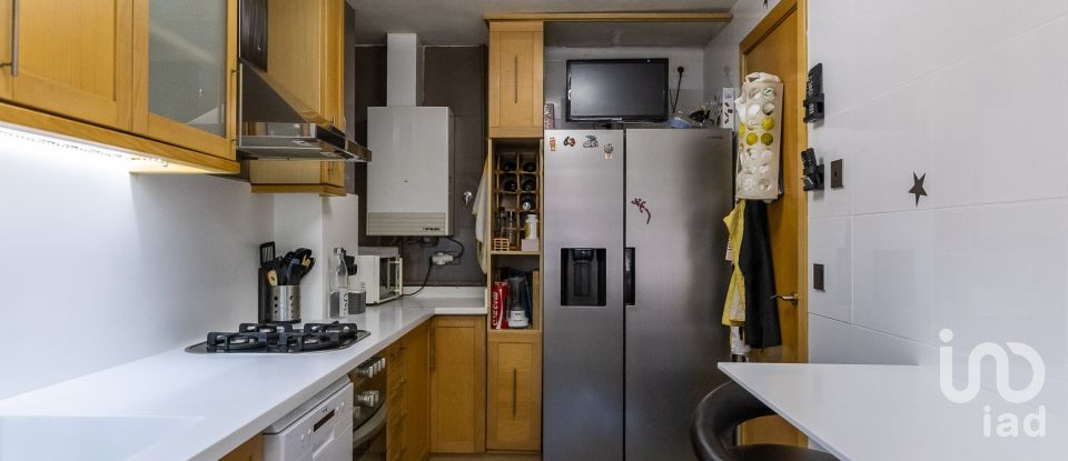 Chalet 3 habitaciones de 249 m² en Montcada i Reixac (08110)