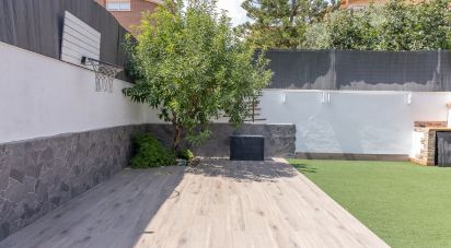 Cottage 3 bedrooms of 249 m² in Montcada i Reixac (08110)