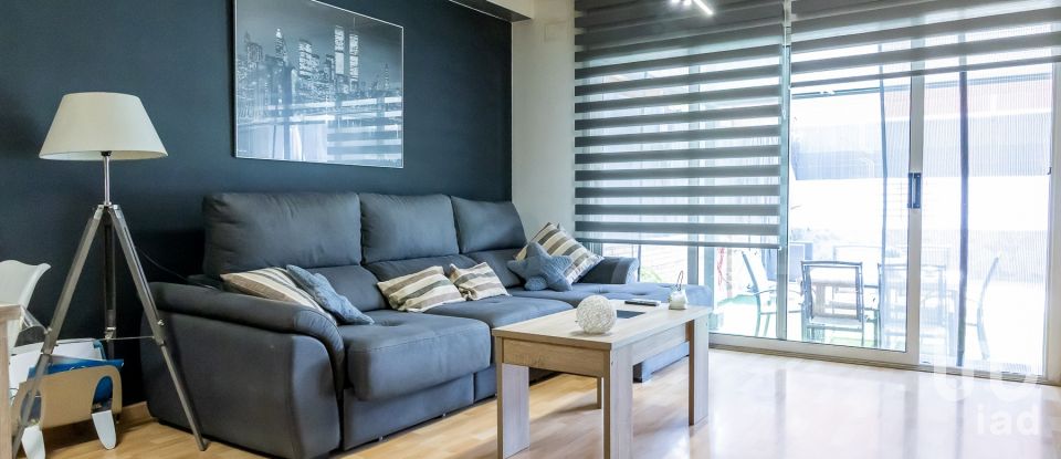 Chalet 3 habitaciones de 249 m² en Montcada i Reixac (08110)