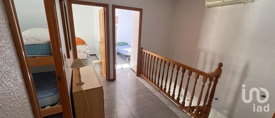 Habitatge unifamiliar  5 habitacions de 110 m² a Santa Pola (03130)