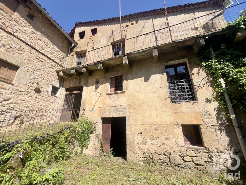 Block of flats in Gata (10860) of 980 m²