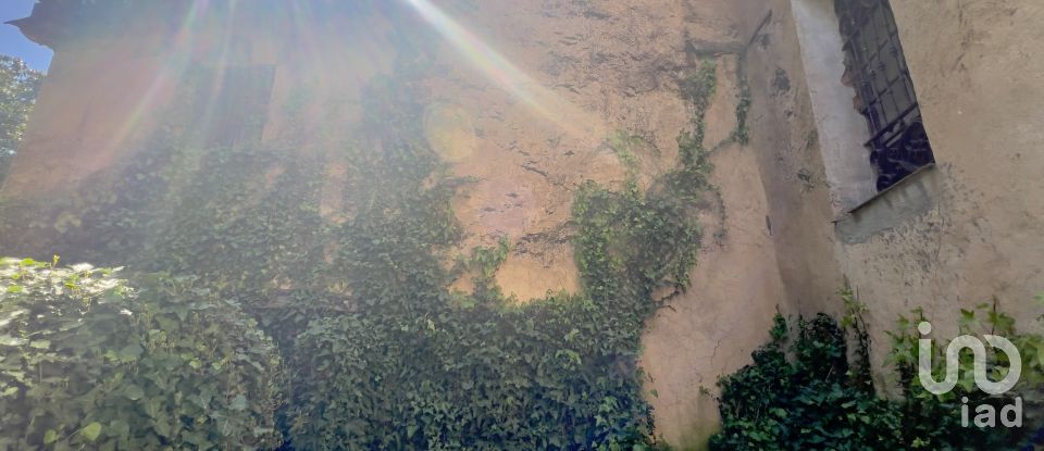 Block of flats in Gata (10860) of 980 m²