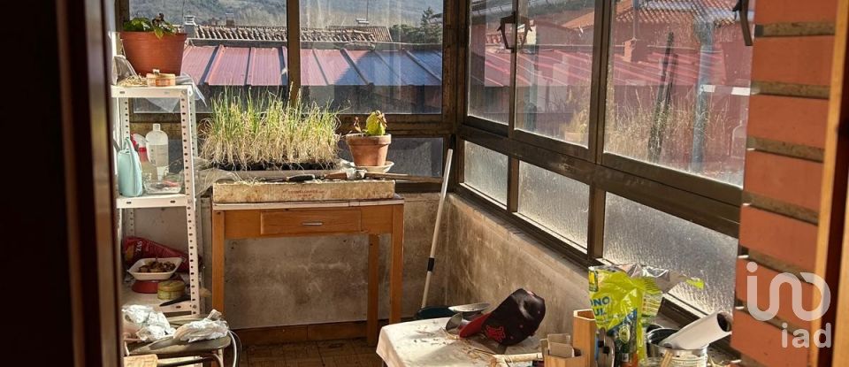 House 5 bedrooms of 250 m² in Cuadros (24620)