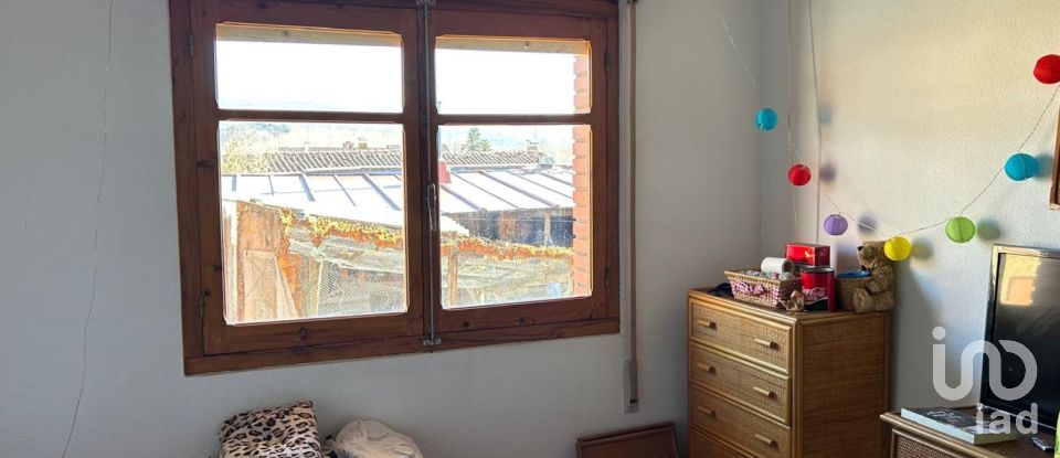 House 5 bedrooms of 250 m² in Cuadros (24620)