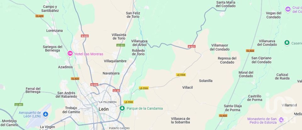 House 5 bedrooms of 250 m² in Cuadros (24620)