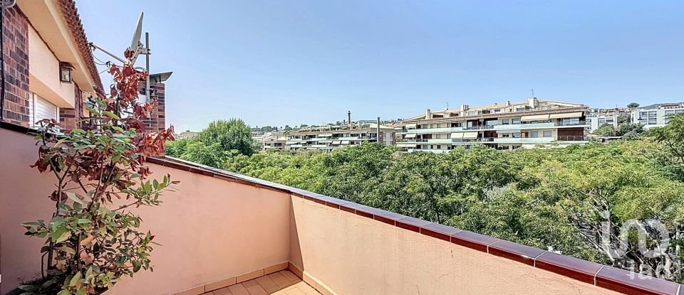 Casa/villa 5 habitacions de 240 m² a El Masnou (08320)