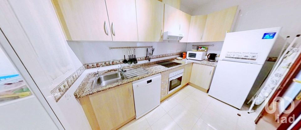 Piso 2 habitaciones de 90 m² en La Serreta (03679)