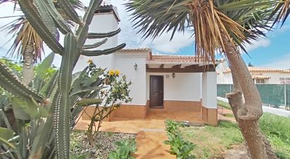 Casa 3 habitaciones de 120 m² en Chiclana de la Frontera (11130)