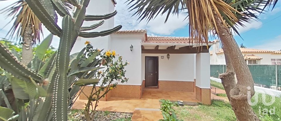 Casa 3 habitaciones de 120 m² en Chiclana de la Frontera (11130)