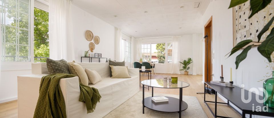 Appartement en maison 4 chambres de 335 m² à Palau-Solita I Plegamans (08184)