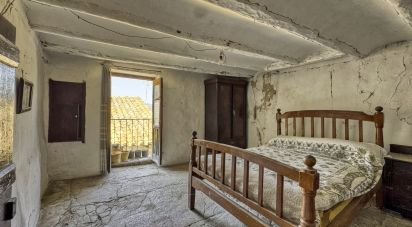 Townhouse 4 bedrooms of 230 m² in Alcalá de la Selva (44432)