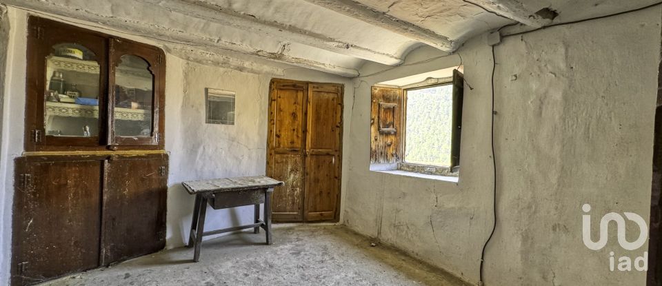 Casa de pueblo 4 habitaciones de 230 m² en Alcalá de la Selva (44432)