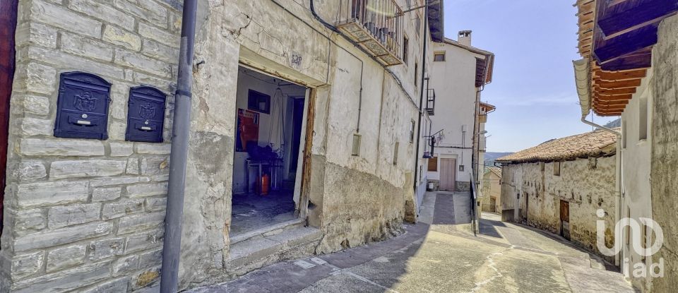 Casa de pueblo 4 habitaciones de 230 m² en Alcalá de la Selva (44432)