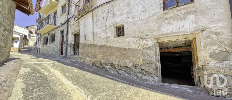 Casa de pueblo 4 habitaciones de 230 m² en Alcalá de la Selva (44432)