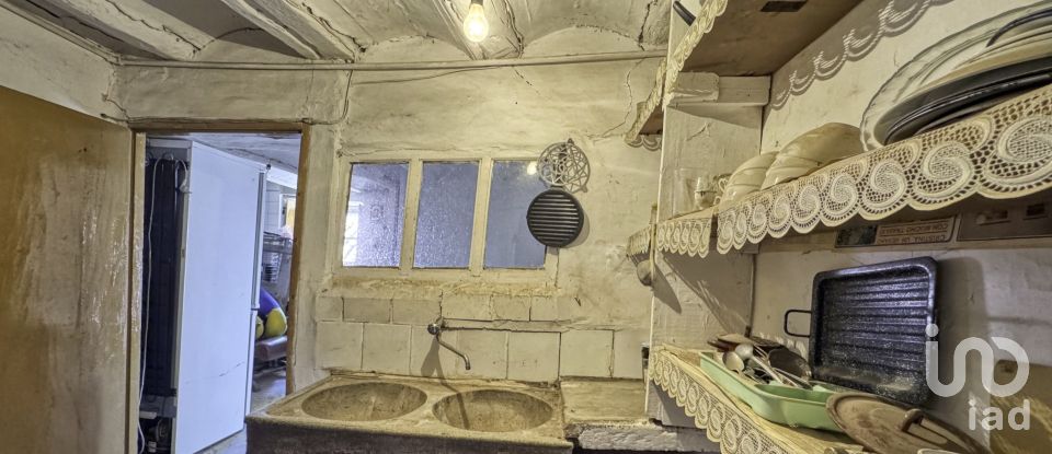 Casa de pueblo 4 habitaciones de 230 m² en Alcalá de la Selva (44432)