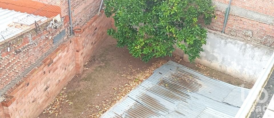 Maison 3 chambres de 490 m² à Móra d'Ebre (43740)