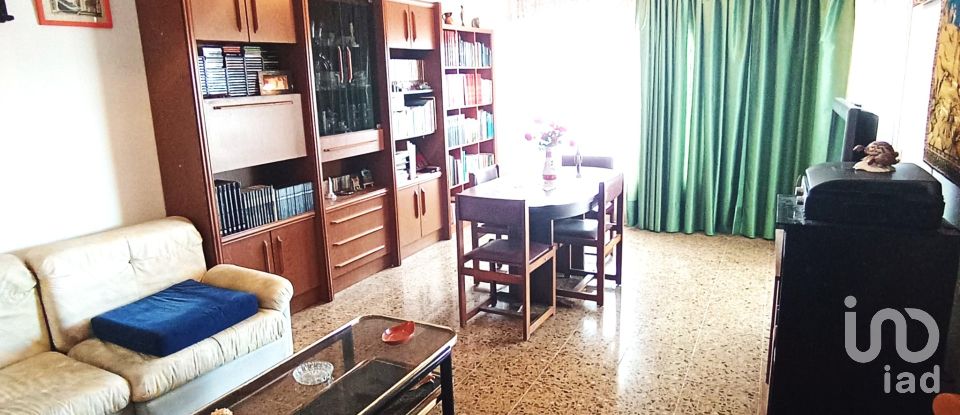 Maison 3 chambres de 490 m² à Móra d'Ebre (43740)