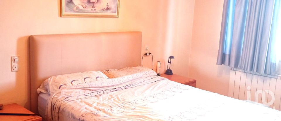 Maison 3 chambres de 490 m² à Móra d'Ebre (43740)