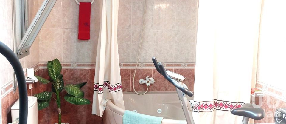 Maison 3 chambres de 490 m² à Móra d'Ebre (43740)