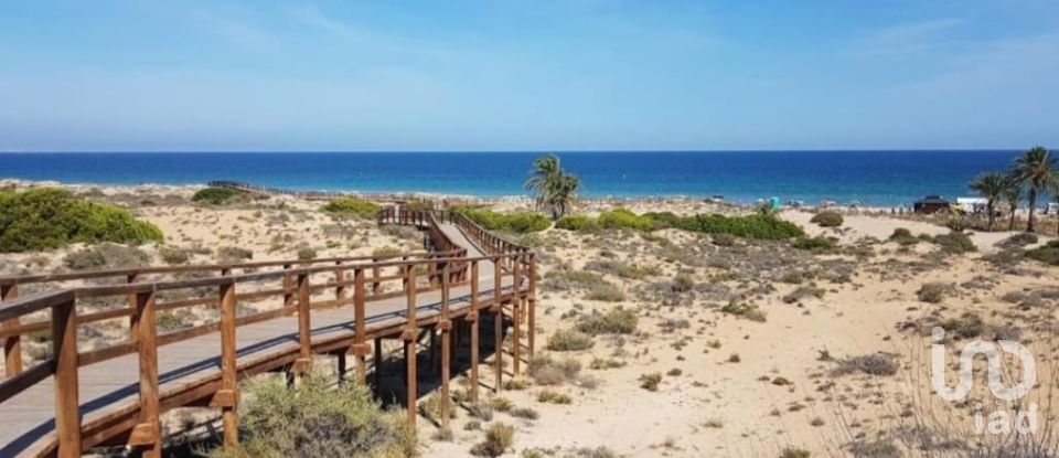 Casa 3 habitaciones de 100 m² en Santa Pola (03130)