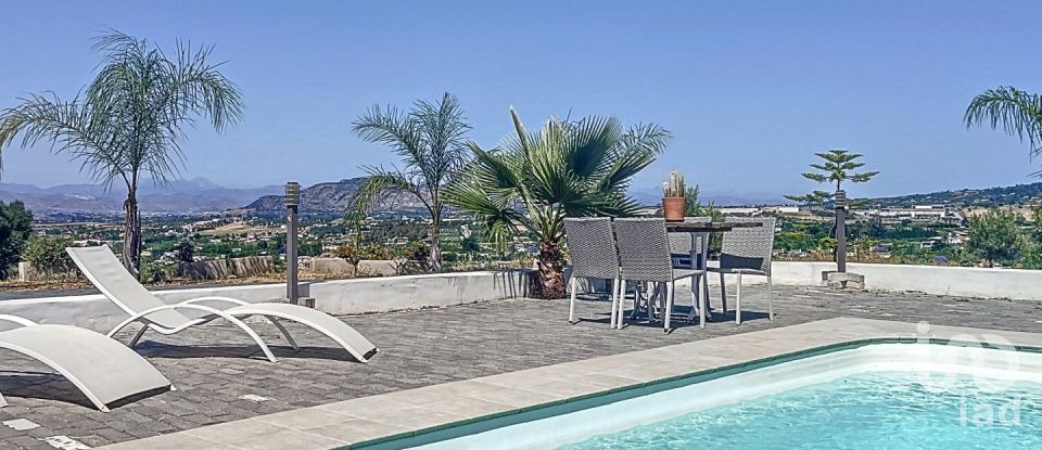 Country home 5 bedrooms of 288 m² in Alhaurín el Grande (29120)