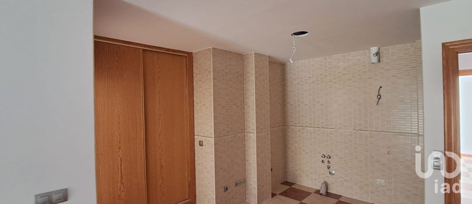 Pis 3 habitacions de 100 m² a Almendricos (30893)