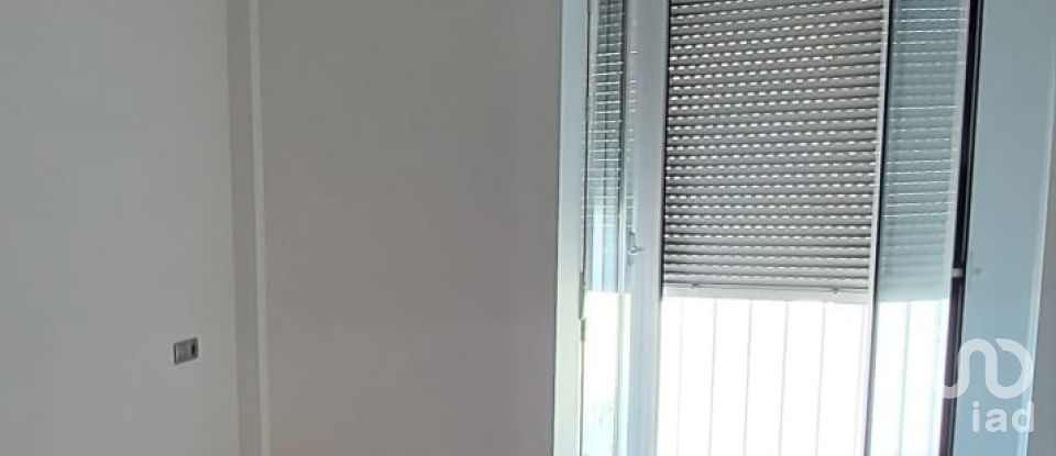 Pis 3 habitacions de 100 m² a Almendricos (30893)