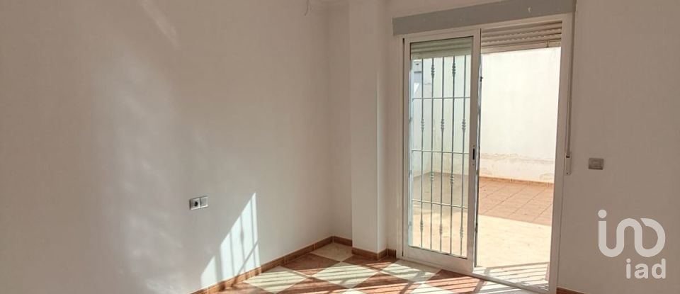 Pis 3 habitacions de 100 m² a Almendricos (30893)