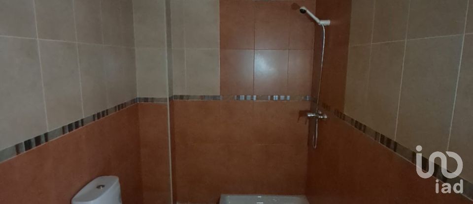 Pis 3 habitacions de 100 m² a Almendricos (30893)